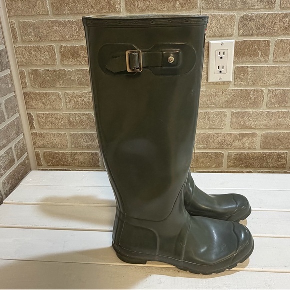 Hunter Women's Original Tall Gloss Rain Boots Dark Green Size 7 - Picture 1 of 11
